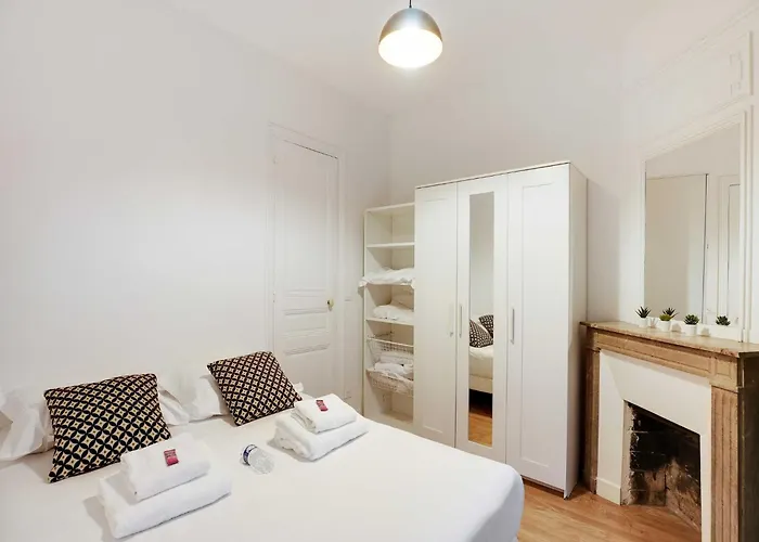 Apartmán Charming Flat - 1bd 3p - Felix Faure Paříž